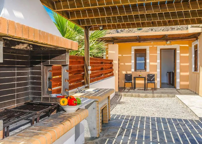 Ophelia Villa Líndos